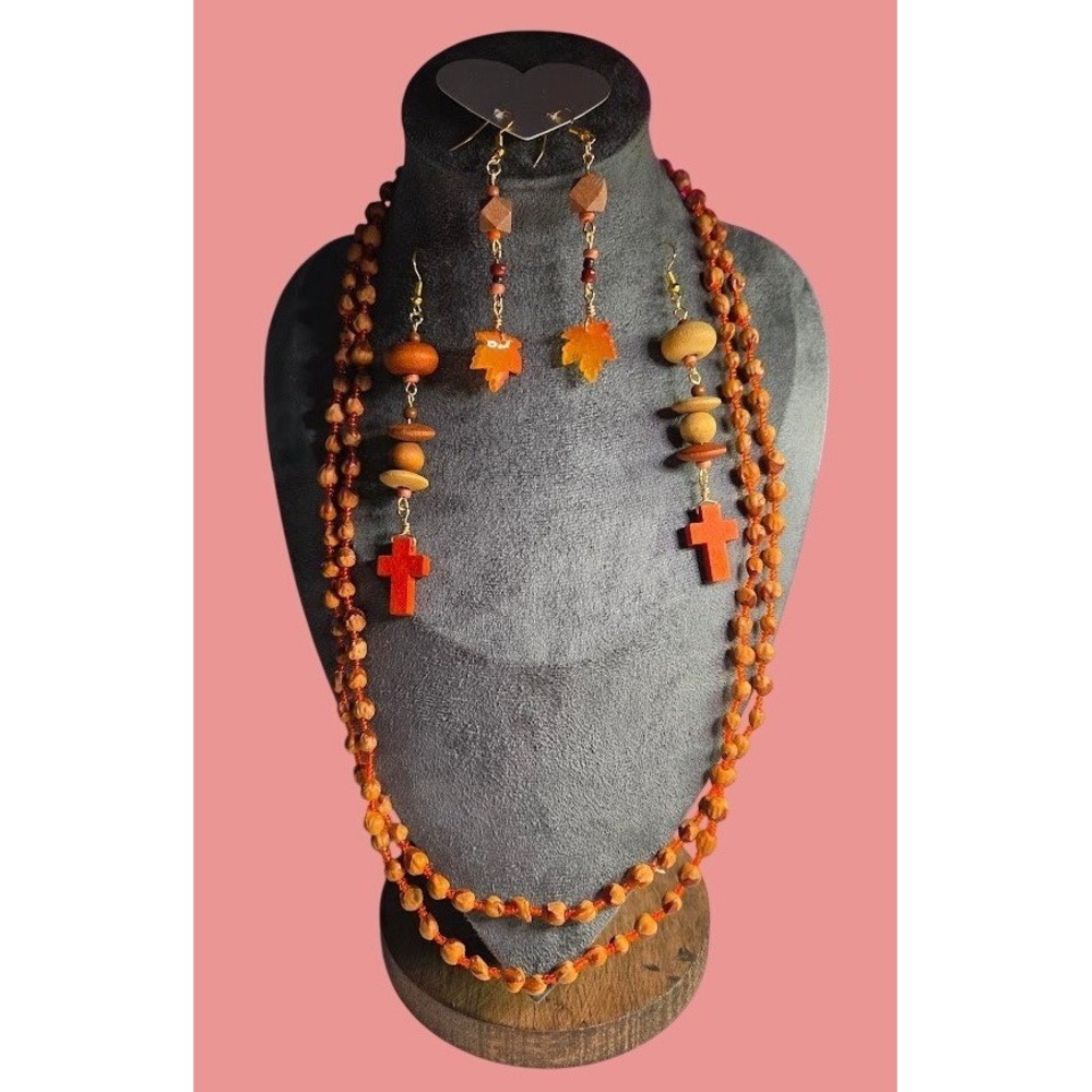 Handmade Jewelry Set Ghost Bead Cedar Berry Necklace Wood Earrings Vintage Boho